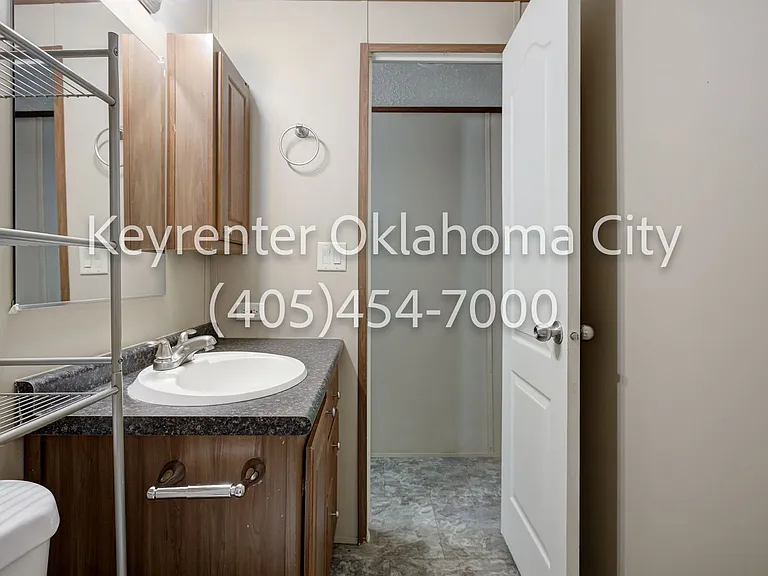 3508 N Douglas Blvd #13 — Photo 22