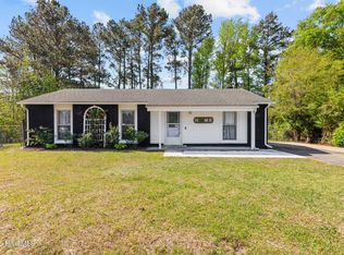 122 Keith Dr, Havelock, NC 28532