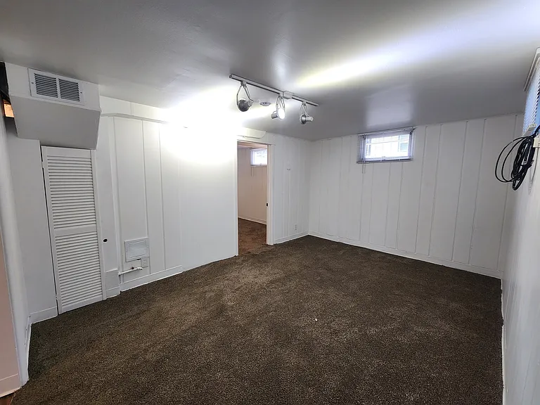 4701 S Pearl St #B — Photo 4