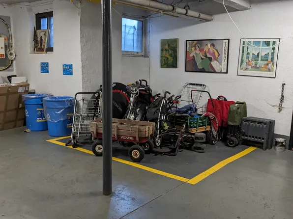 30 Ocean Parkway image 16 of 17