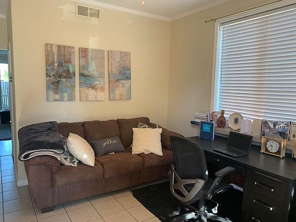5th image of 2468 Huckleberry Cir