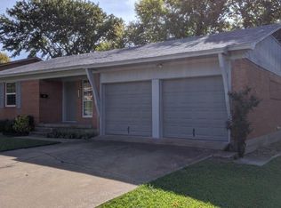 1410 Hillcrest Dr, Sherman, TX 75092
