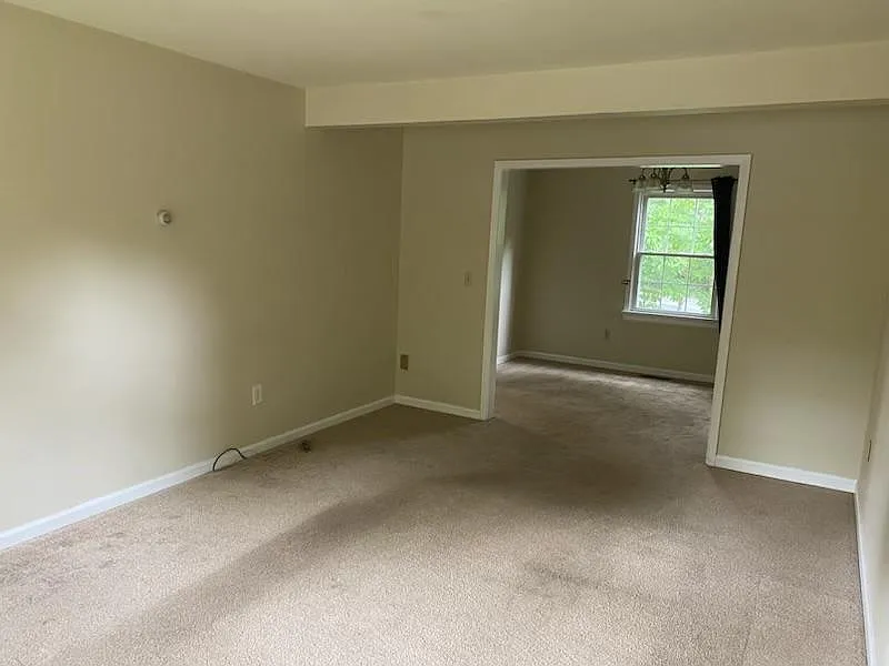 4 bed, 2.5 bath, 1682 sqft, $1,790 — Photo 3