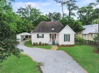 2325 Mathis St, Mandeville, LA 70448