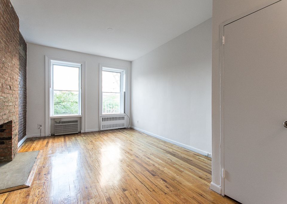 2nd image of 348 E 87th St APT 2C