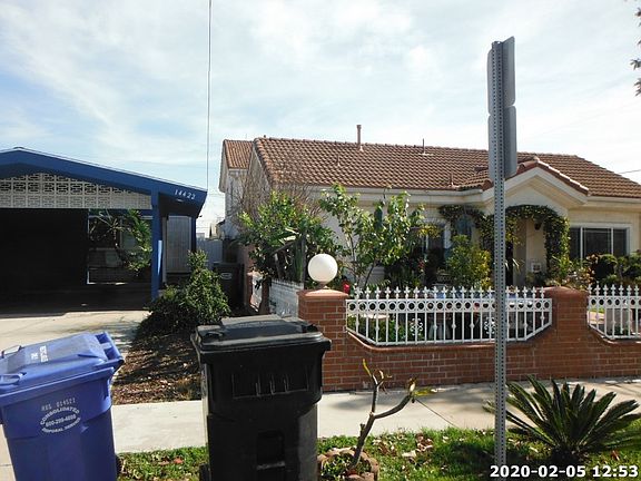 3rd image of 14420 Kingsdale Ave