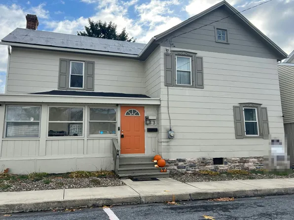 23 N Jefferson St, Greencastle, PA 17225