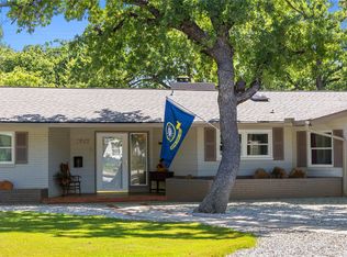 1812 12th St, Brownwood, TX 76801
