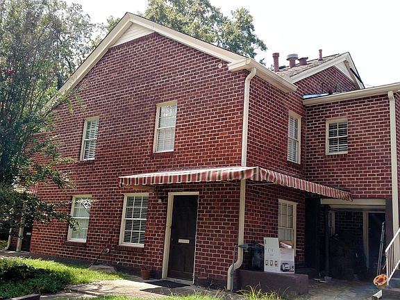 4th image of 3405 Vineville Ave