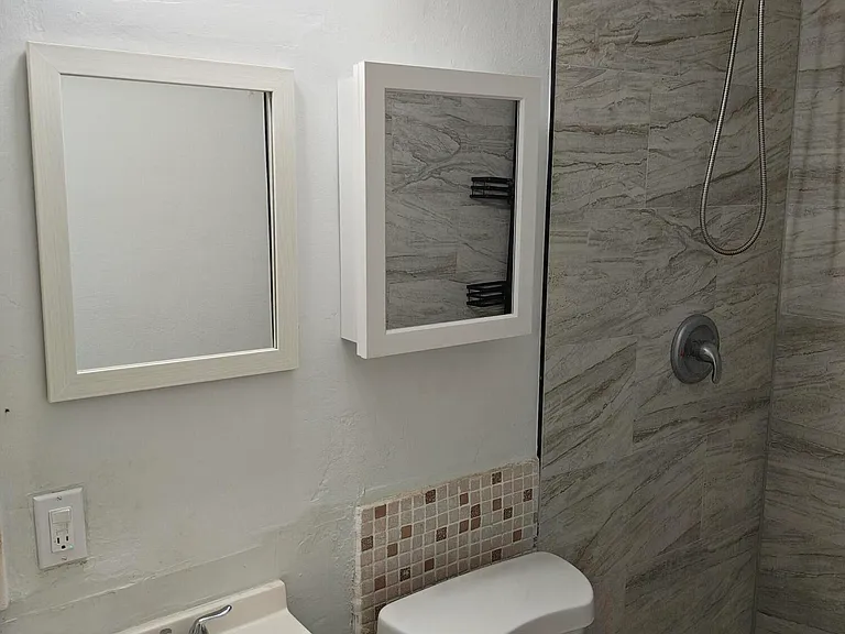 2318 Van Buren St #1 — Photo 9