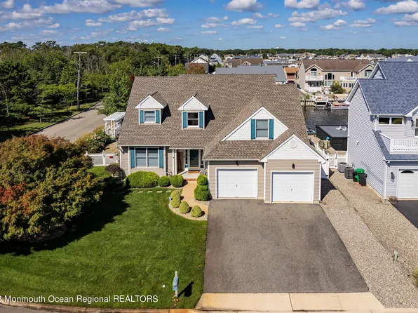 402 Hidden Harbor Place, Lanoka Harbor, NJ 08734