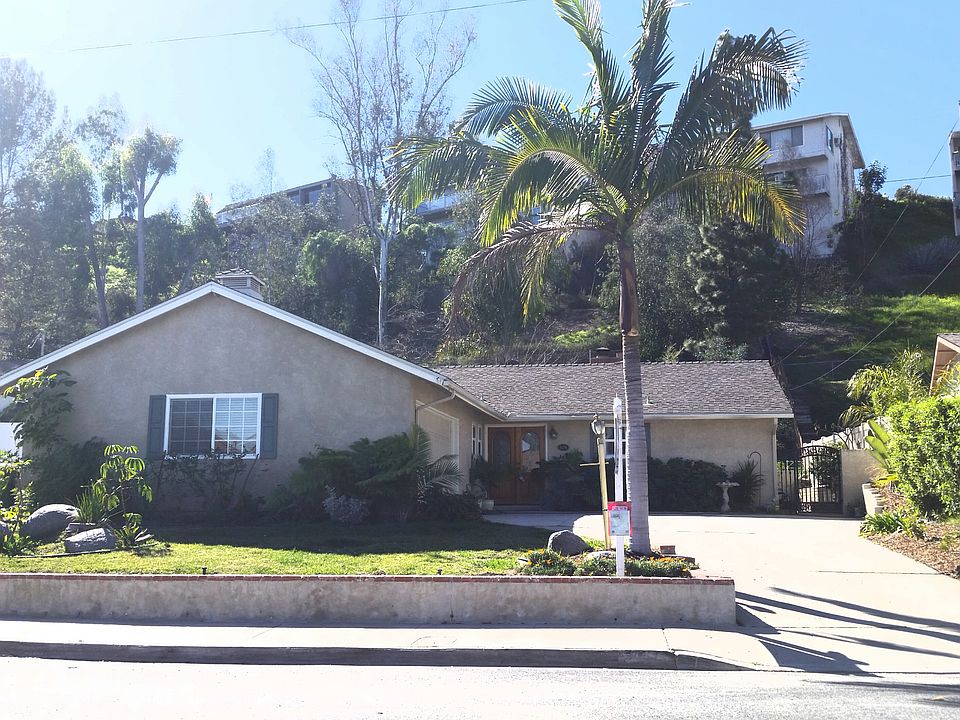 1st image of 626 La Sombra Dr