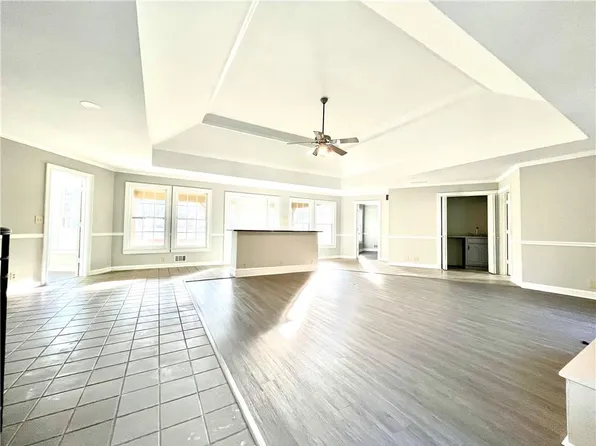 1121 Cottons Dr NW, Conyers, GA 30012