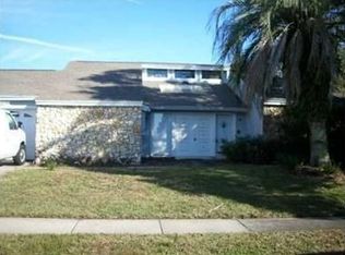 115 S Shadow Bay Dr, Orlando, FL 32825
