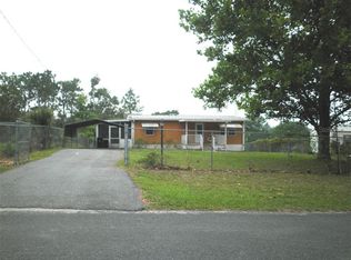5656 W Woodlawn St, Dunnellon, FL 34433