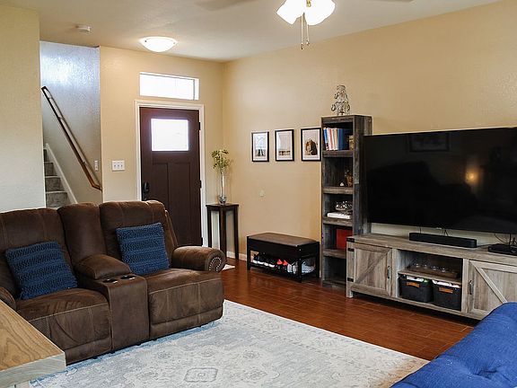 3rd image of 2709 Westhampton Ct APT B