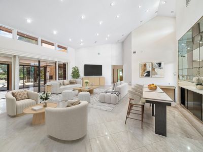 4952 Bocaire Boulevard, Boca Raton, FL, 33487