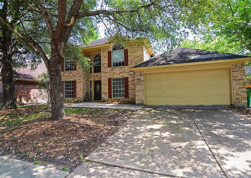 1st image of 3215 Alexander Parc Dr