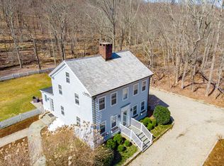 224 Hattertown Rd, Newtown, CT 06470