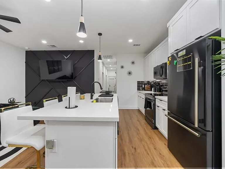 205 Bolden St #A — Photo 2