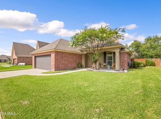 114 Hacienda Ln, Lafayette, LA 70508