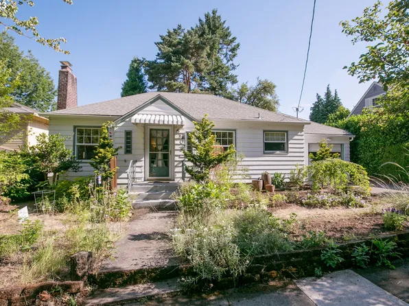 6305 SE Belmont St, Portland, OR 97215