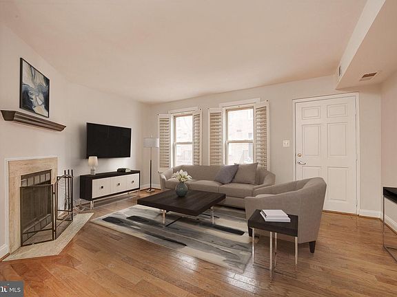 2nd image of 91 14th St NE #91