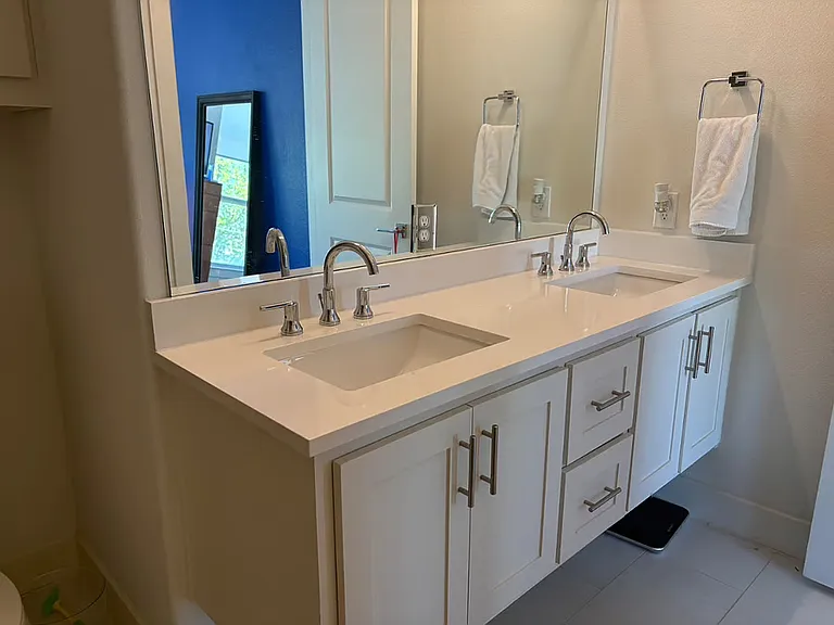 708 W Main St — Photo 12