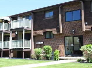 3948 Ridge Lea Rd APT D, Amherst, NY 14228