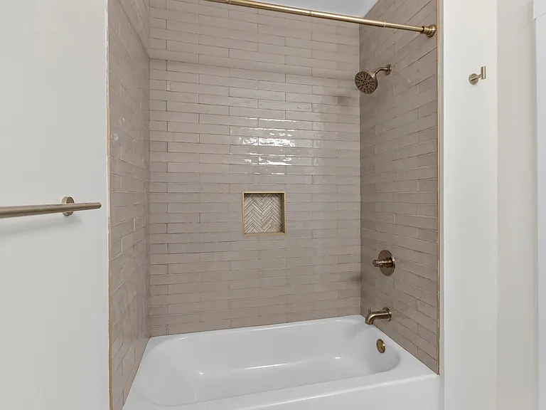 4636 N Hamilton Ave #2 — Photo 14