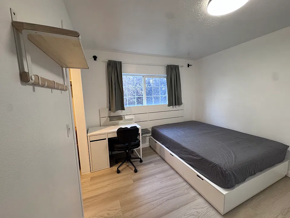 1218 W 160 N #1218