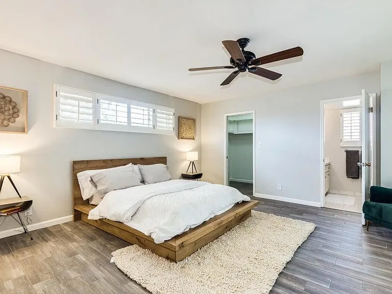 2218 E Cactus Wren Dr — Photo 4