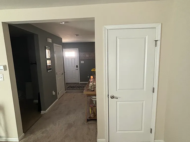 464 Smee Rd — Photo 5