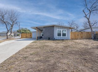 306 Westmoreland Dr, San Antonio, TX 78213