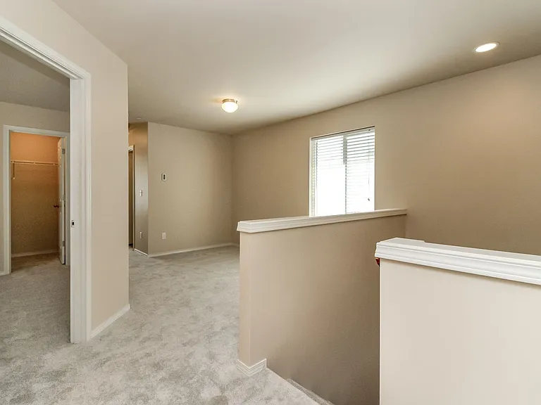 1360 Sinclair Dr — Photo 14