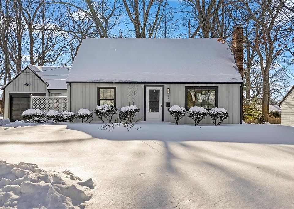 1st image of 47 Bretton Woods Dr