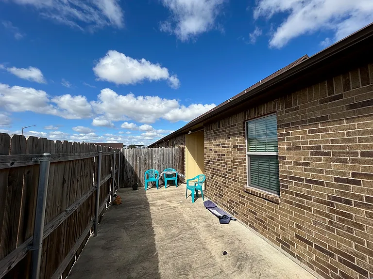 3501 General Pkwy #1 — Photo 12