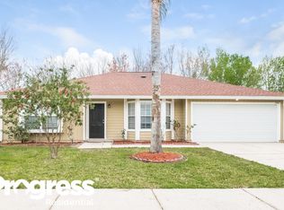 1986 Apopka Dr, Middleburg, FL 32068