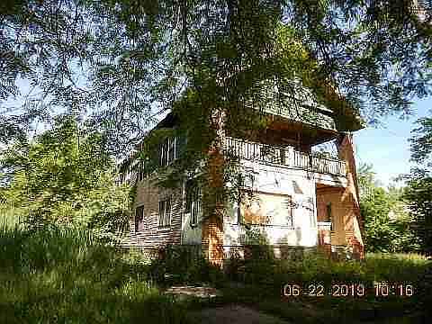 12063 Roselawn