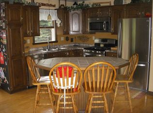 9131 Ravlin Hill Rd, Clymer, NY 14724