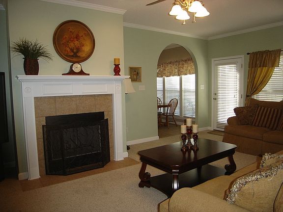 2nd image of 4285 Conway Cir