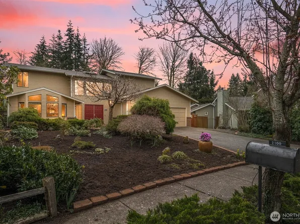2100 Birch Circle, Bellingham, WA 98229