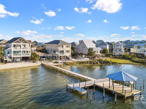 140 Sand Dune Dr, Gulf Shores, AL 36542