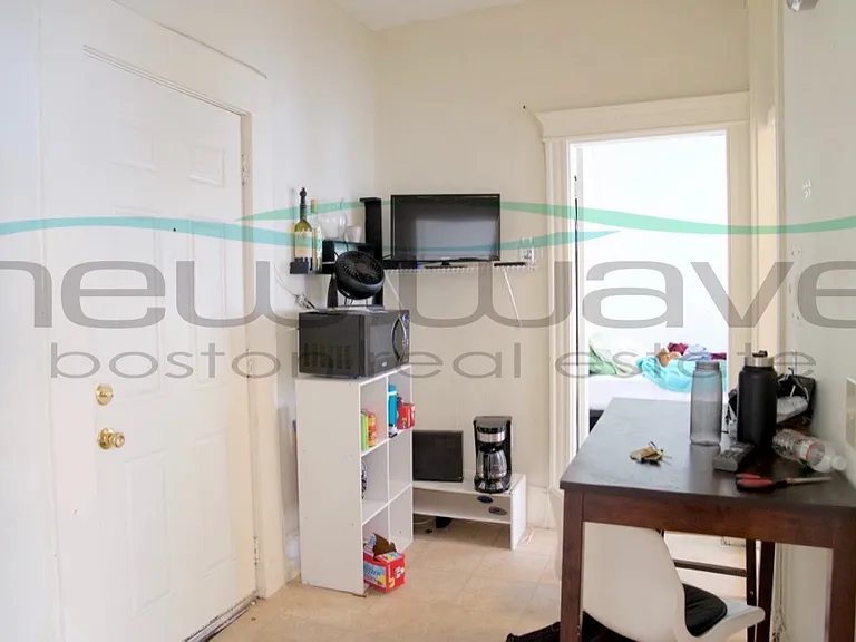108 Hemenway St #4 — Photo 6