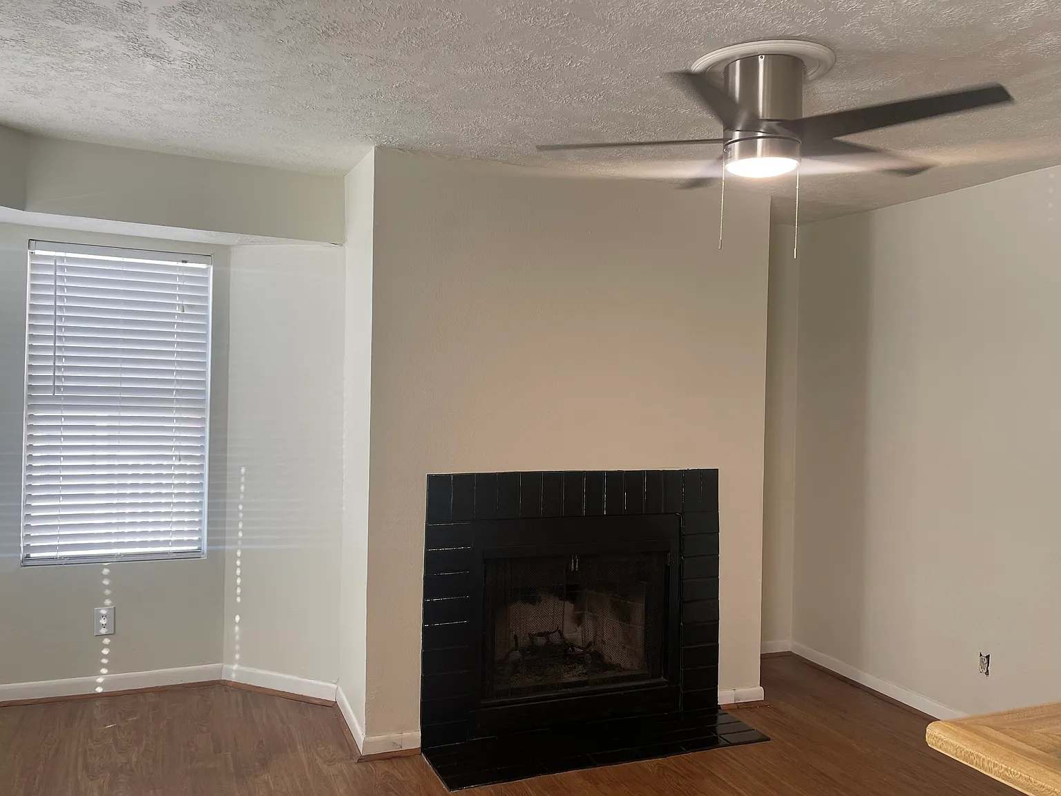 4441 Old College Rd — Photo 3