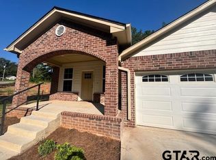 2835 Robertson Ave, Tyler, TX 75701