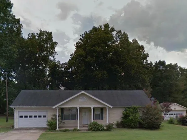 24 Mack St, Jackson, TN 38305
