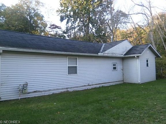 5th image of 4964 Lakeview Dr