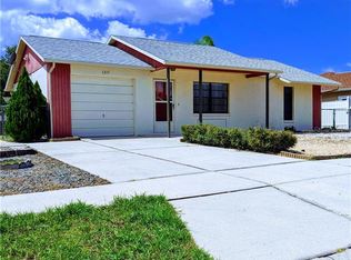1317 Mandarin Dr, Holiday, FL 34691