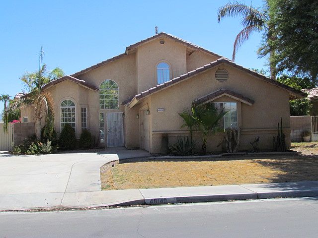 1st image of 48140 Calle Conejo